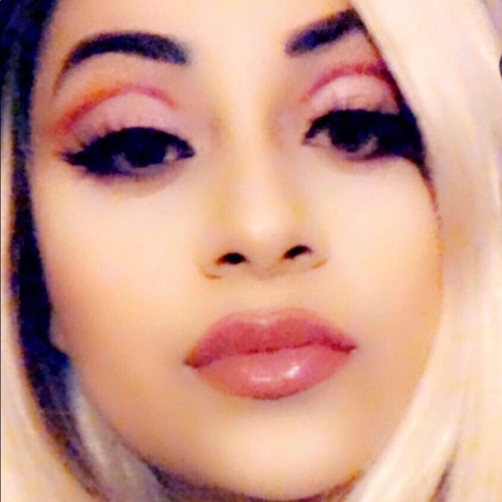 Meet your Posher, Erika